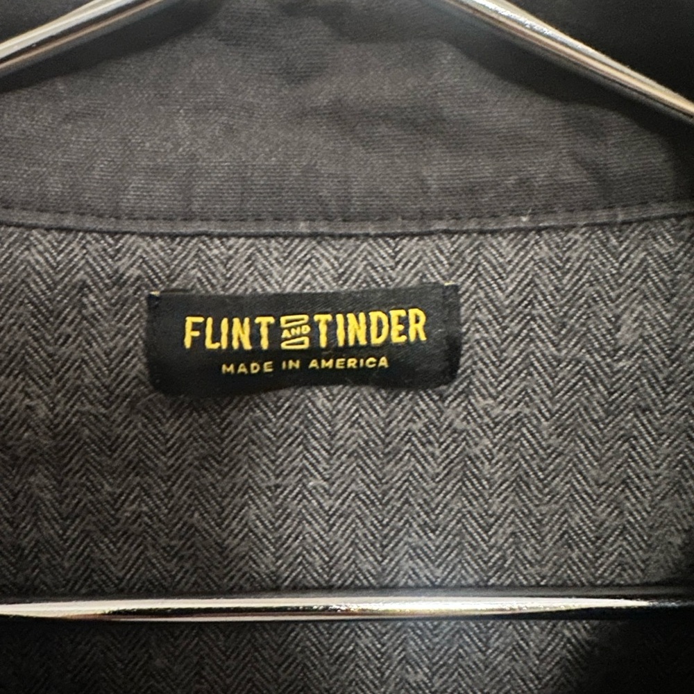 Flint & Tinder Waxed Canvas Trucker  size Medium Flannel Lined - Picture 3 of 12